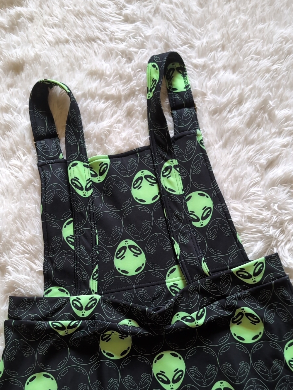 Blackmilk Little Green Men A Line Alien Apron Punk Pinafore Overall Dress XL - Picture 6 of 9